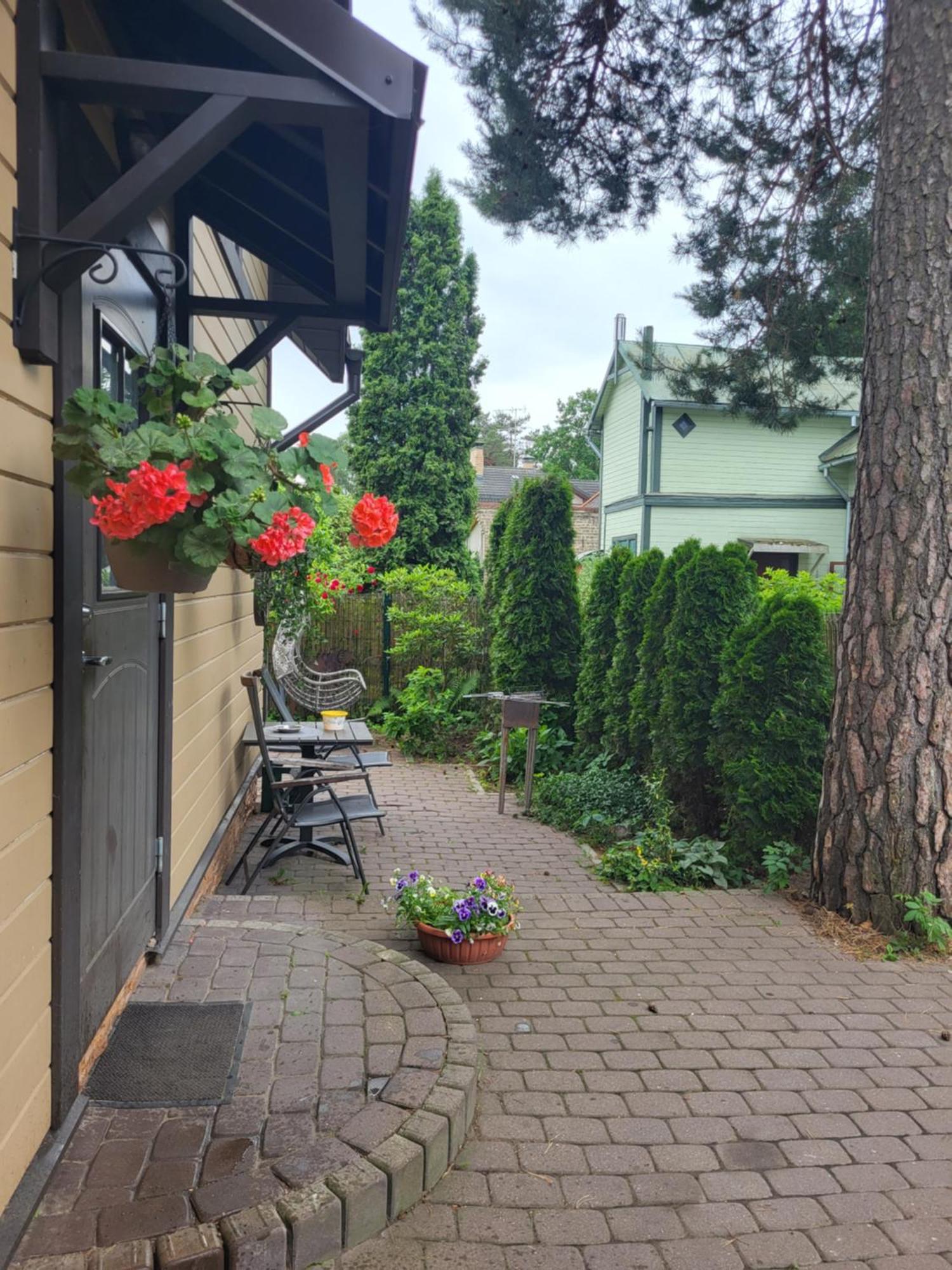 Classic Apartment Юрмала Экстерьер фото